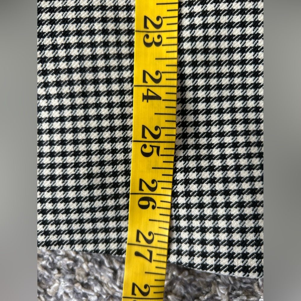 Adrianna Papell black and white fitted blazer size XS-S - Picture 9 of 12